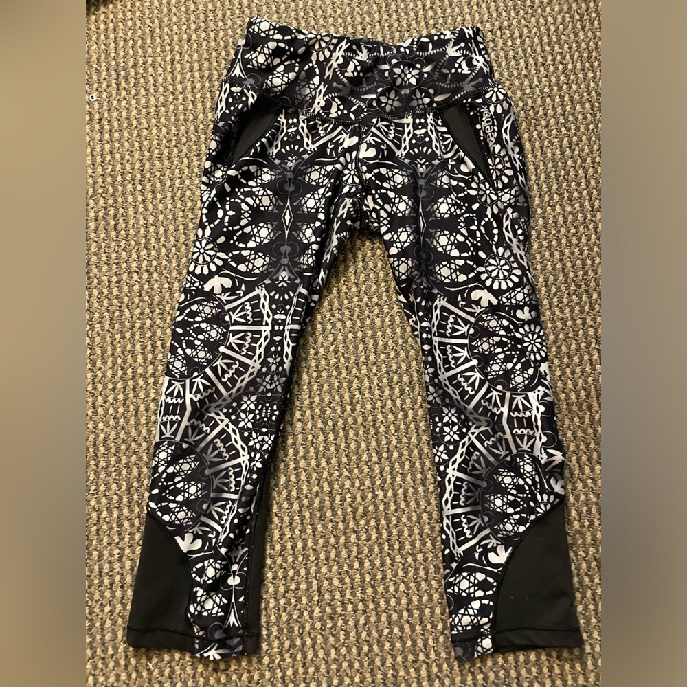 Reebok crop leggings